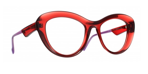 Caroline Abram | Loretta – Oculus Eyecare Seattle Optometrist display picture 3
