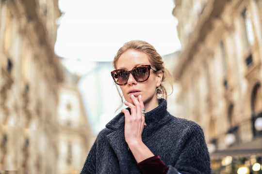 Who Makes Etnia Barcelona Frames