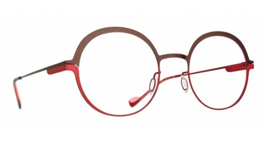 Caroline Abram | Jess – Oculus Eyecare